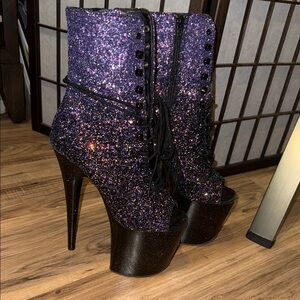 PLEASER OMBRÉ GLITTER BOOTS SIZE 9